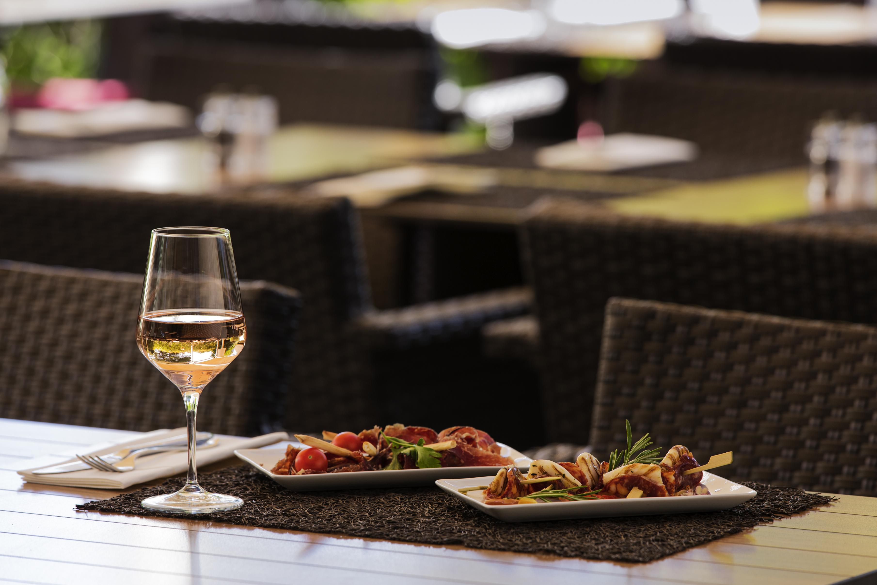 Hilton Garden Inn Marseille Provence Airport Marignane Zewnętrze zdjęcie