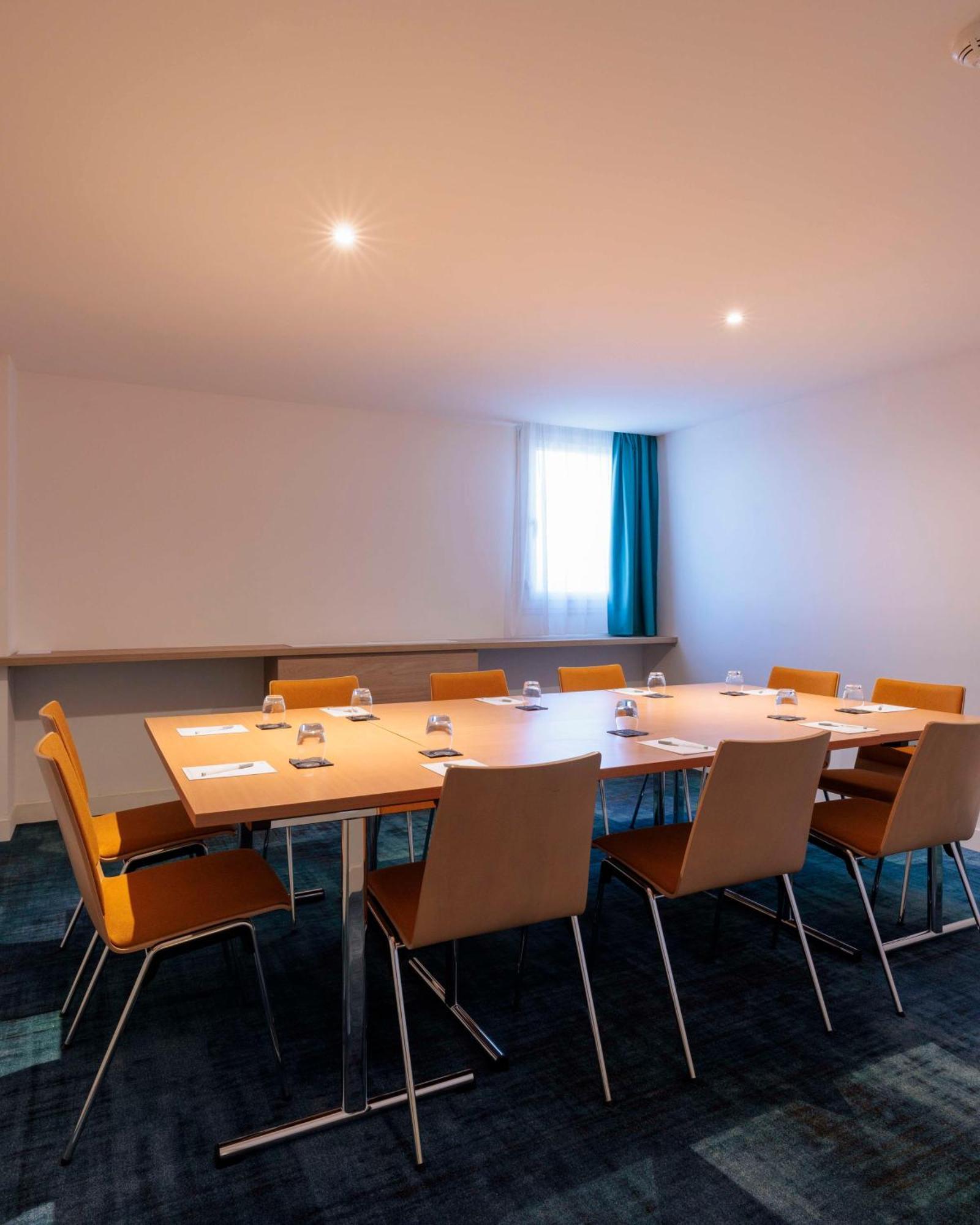 Hilton Garden Inn Marseille Provence Airport Marignane Zewnętrze zdjęcie